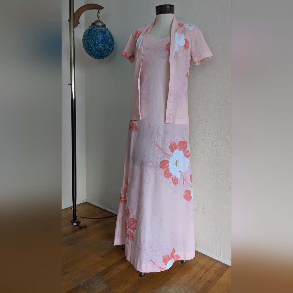 Vintage dress with shawl